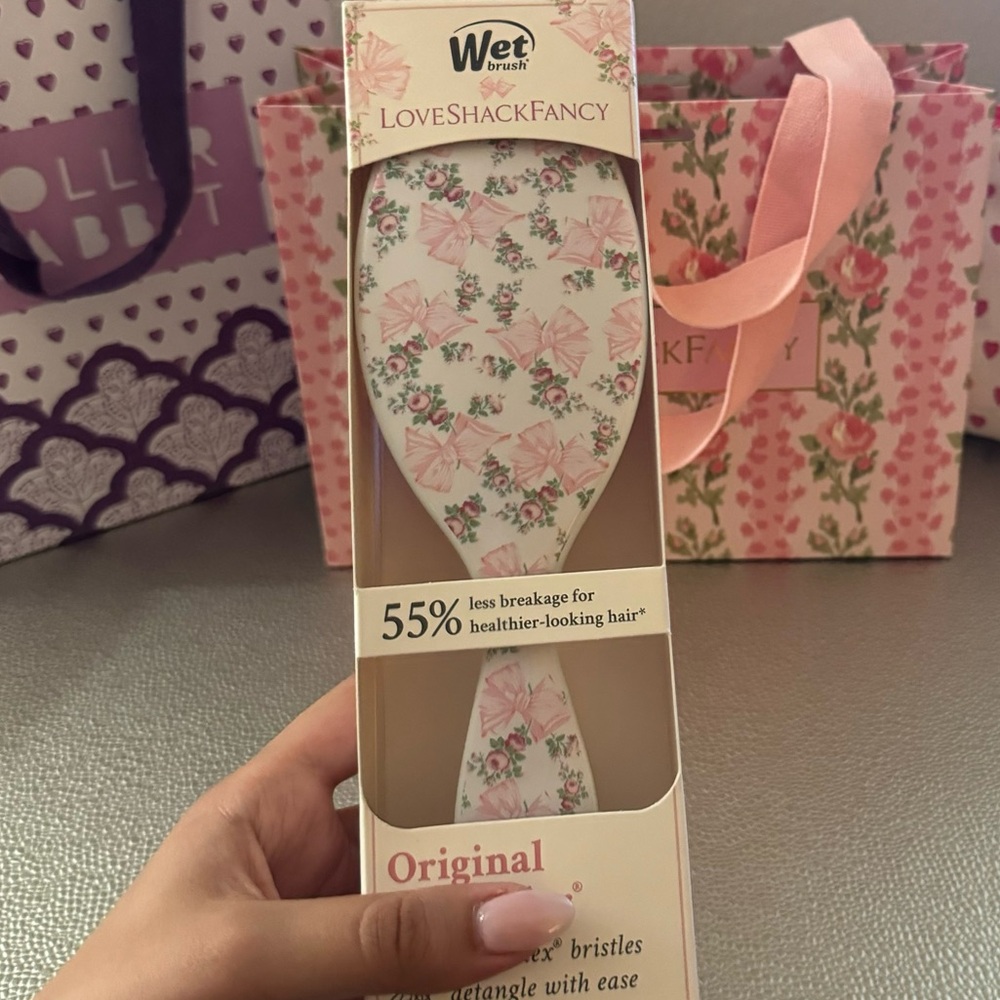 (NWT) Wet Brush x LoveShackFancy Original Detangler Hair Brush in Rosa Beaux 🎀🤍
